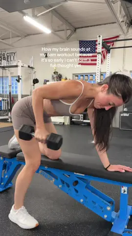 A post by @shelbysacco5 on TikTok caption: Oh so her arms are TONED 