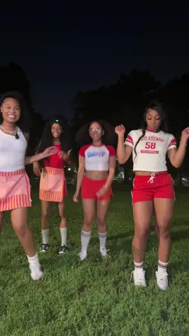 A post by @zoespencer___ on TikTok caption: MY GIRLS ❤️❤️ @Sarahi 💋 @Keeyah The Creator @Amourkelis 💐 #fyp #zoespencer #fypシ゚viral #foryou #explore #viral #trending 