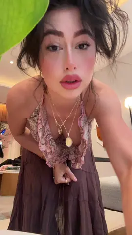 A post by @digiannia on TikTok caption: OOTD 💕🌸 summer edition #fyp #parati #digiannia #colombiana #paisa #latina #summer #fashion #outfit 