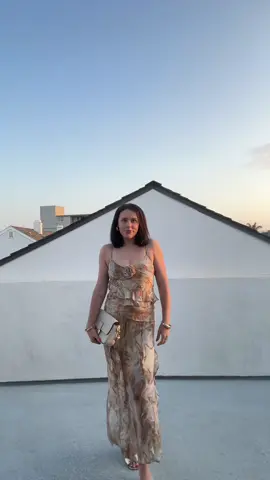 A post by @theeweeklytrash on TikTok caption: ☀️🌙🖤