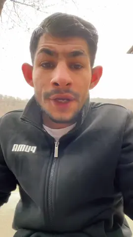 A post by @mekoselim666 on TikTok caption: #combină cu @nitoiukingvoce #viral 