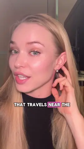 A post by @anastasiabeautyfascia on TikTok caption: Under-eye puffiness isn’t just about genetics - it’s about fluid that can’t drain. The lymphatic and venous systems rely on open pathways. One of the most important? The jugular vein, which passes through the temporal bone on its way out of the skull. If there’s tension around the neck, jaw, or temporal region, the flow out of the face slows down- and fluid builds under the eyes. ✨ That’s why I always include neck release, osteopathy and temple work, and gentle drainage before touching the under-eyes themselves.