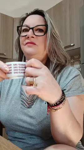 A post by @angyflorenta000 on TikTok caption: 😜😜😜#foryou ##creatorsearchinsights #zambestemereu #angyflorenta000 #yutube 