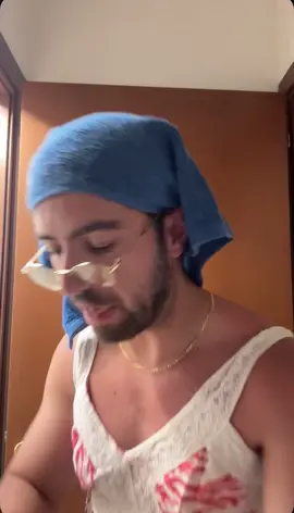 A post by @danythegaggio on TikTok caption: Anche Tiziana consiglia Clear #CLEARMEN #LaPerformanceParteDallaTesta #clear_men_it  #clearmenit #adv