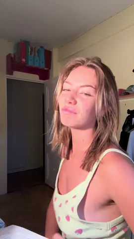 A post by @clauudia_garciaa on TikTok caption: Estoy preparada para lo peor🥰