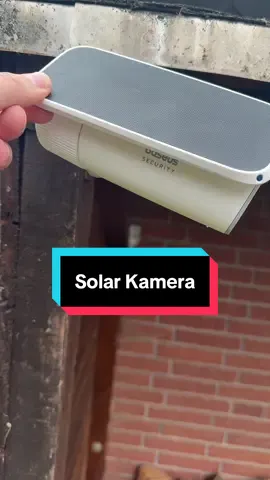 A post by @tutich_official on TikTok caption: Solar Kamera von Baseus im Test ✨Anzeige | #kamera #solar #baseus #outdoor 