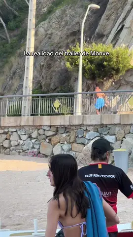 A post by @93maxime on TikTok caption: Yo creo que no se esperaba esa reacción 😅 monve.es entra y no preguntes