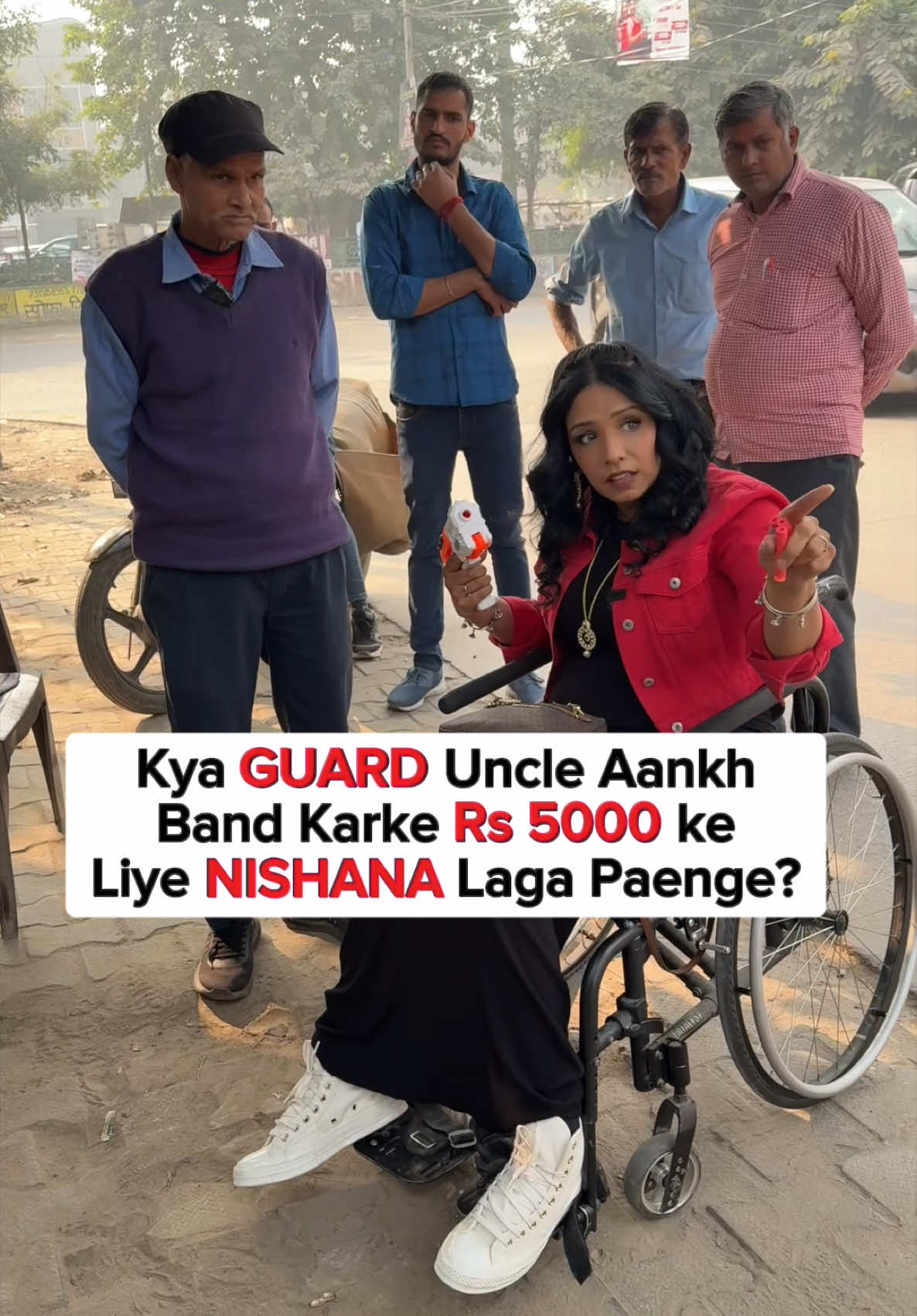 A post by @theofficialgeet on TikTok caption: End Miss Mat Karna 🎉 Uncle ki last smile is priceless ♥️ Uncle ne nishaana lagaa ke hairaan kar diya 🔥 Maine to aankho pe patti iss liye banwai thi ke agar noshana nahi lagga, mai khud lagaa ke unko jeetwa dungi, lekin Uncle ne to sach me nishaana lagaa diya 🥰 Uncle kitne cute hai na? . Join Me to Spread Happiness 👉🏼 @theofficialgeet 🥰 . . #theofficialgeet #lovegeet #humanity #randomactsofkindness #surprise #trending #elderly #securityguard #tiktokpartner 