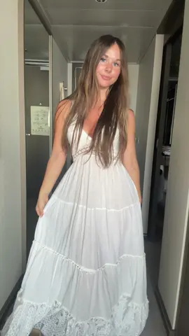 A post by @leximarvell on TikTok caption: found this dress at a boutique in mykonos! 😻