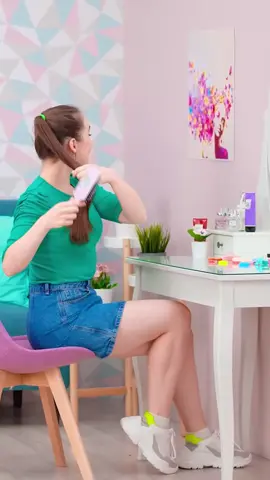 A post by @123go on TikTok caption: Most embarrassing moments 😳 #EmbarrassingMoment #Funny #Comedy #123Go 