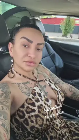A post by @floristoica2023 on TikTok caption: #amintire