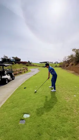 A post by @bluui24 on TikTok caption: Golf in 2025 so far 🏌🏽‍♂️#fypシ゚ #sandiego #golftiktok #callawaygolf 