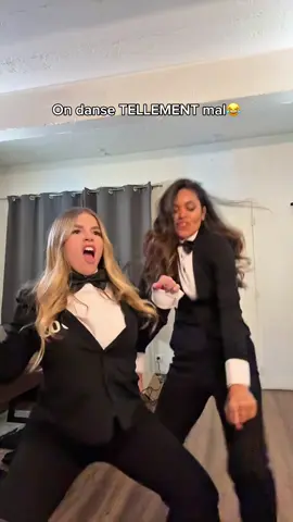 A post by @cocottee_ on TikTok caption: Nos talents de danse /10? @Tatiana_TV 😂💃 #fyp #foryou #xyzbca #trend #danse #troll #drole #cocotte #squidgame 
