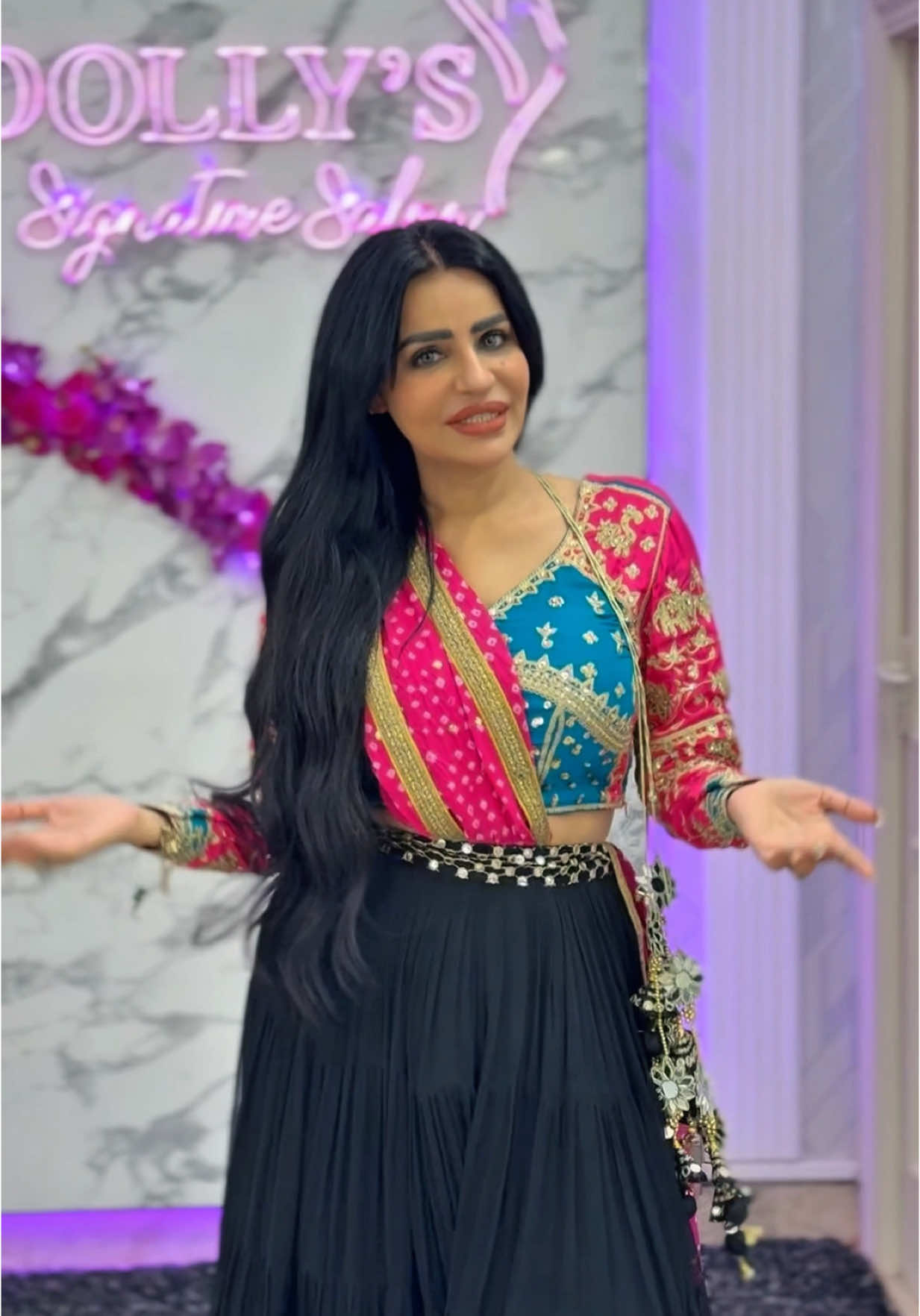 A post by @dollyofficiall on TikTok caption: 🖤 #trending #dolly #foryou @Zain Baloch 