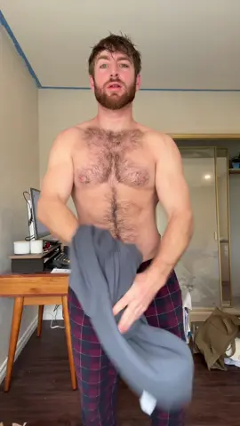 A post by @jonahalmanzar on TikTok caption: Cutting going well