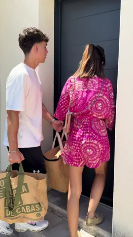 A post by @audreyarnod on TikTok caption: Bientôt 18 ans mon bb 🥺 le temps est passé trop vite… Ce soir au menu : brochettes de melon/olives/fromage, croissants façon Wrap croustillants 😋Flan de poivron au chèvre frais 👌Bonne soirée les amis ❤️‍🩹🥰