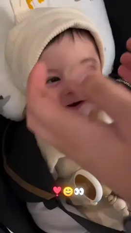 A post by @abeehafatima475 on TikTok caption: 💟💟💟