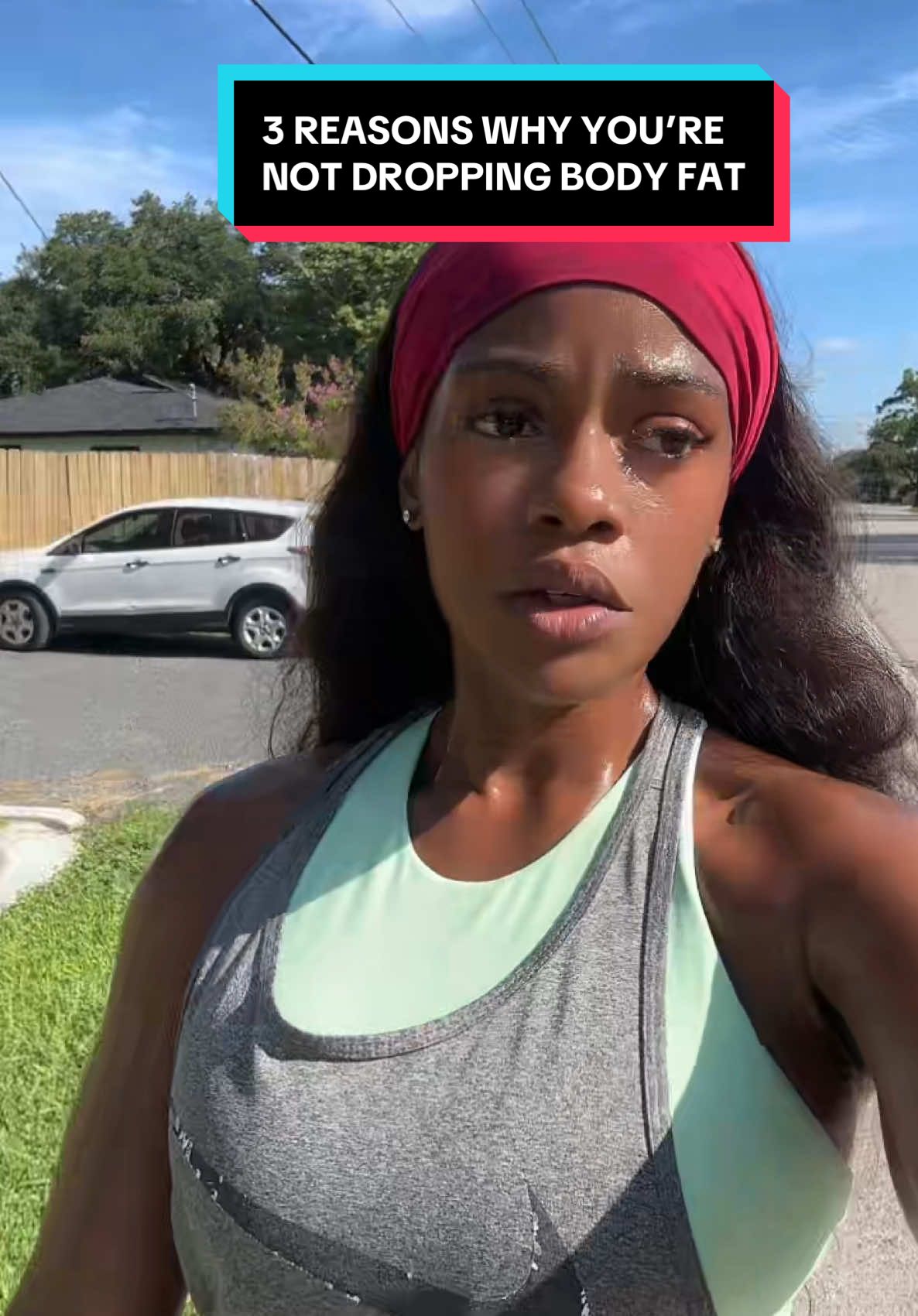 A post by @fitnfineewithpenelope on TikTok caption: 3 reasons why you’re not dropping body fat and getting results #100lbsdown #bodyfat #foryoupage #fatloss #howtolosefat #viral 