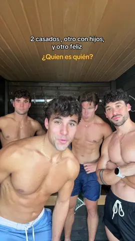 A post by @4dcuatroo on TikTok caption: Jajajaja los 4 estamos felices @Antonio López @Manu Román 