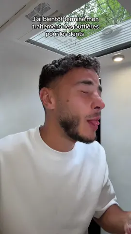 A post by @illyeskays on TikTok caption: Vous vous souvenez au debut quand c’etai impossible à retirer ?😭