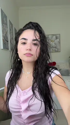 A post by @yaraaziz on TikTok caption: Curly or wavy???🙃👀#دبي #يارا_عزيز #yara_aziz 