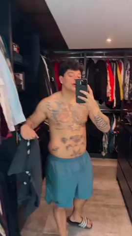 A post by @purofirmes on TikTok caption: 🥵🦾