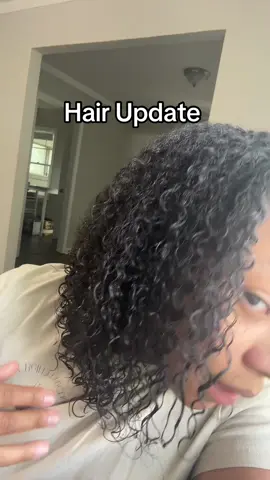 A post by @_iamjamila on TikTok caption: Here’s how my hair is looking after months of straightening and using @CÉCRED 