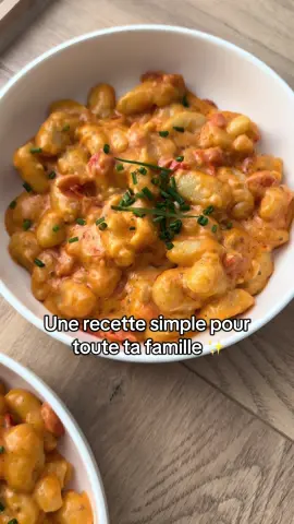 A post by @shanedmt on TikTok caption: Rapide et super bon 😍 (à partager en famille ou en couple 😉😉) #gnocchi #recetterapide #cuisine #cooking 