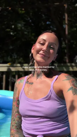 A post by @greenwitchdiaries on TikTok caption: It’s okay baby, I don’t need a trip to Greece, I have crystal blue waters right here on the deck.
