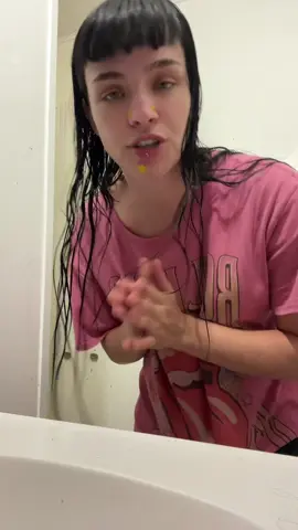 A post by @daniellesadvocacy on TikTok caption: #skinpicking #cptsd #skincaretiktok 