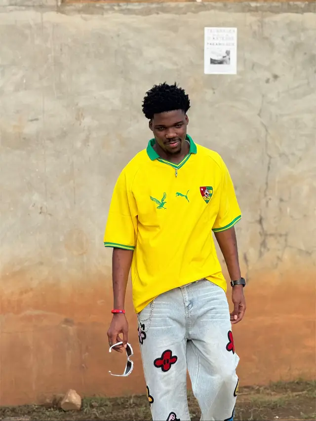 A post by @axelmerryl on TikTok caption: 🇹🇬🇭🇹