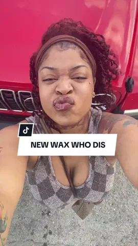 A post by @thisisnothavo on TikTok caption: @thegirlsfavwaxer 😮‍💨 I’m trying to put y’all on fr #foryou #wlw #fyp #htx 