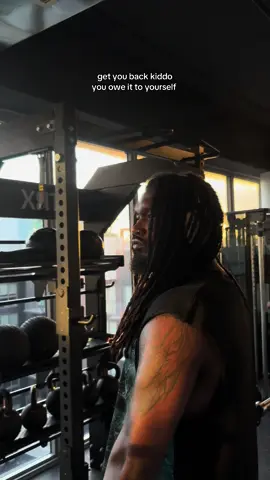 A post by @traronvalentine on TikTok caption: #sincerelyyourbigbrother 