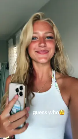 A post by @mh1.120 on TikTok caption: 🙇🏼‍♀️