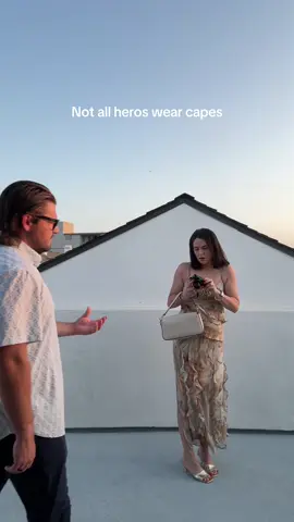 A post by @theeweeklytrash on TikTok caption: Chivalry is not dead ladies 