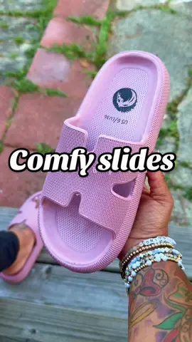 A post by @kenyattamademebuyit on TikTok caption: These are soooo comfortable 🩷🩷🩷. #waterslides #summershoes #slideonshoes #platformshoes #DealsForYouDays #tiktokshopfinds 