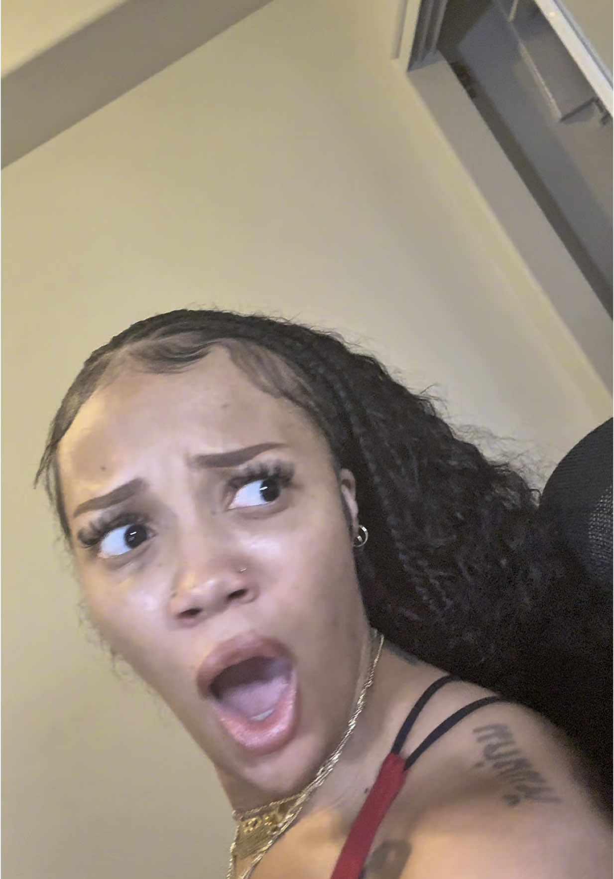 A post by @exactlye on TikTok caption: That wind is loud omg 🙁🙁