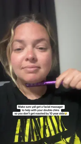 A post by @wrenandemmesworld on TikTok caption: First day using my facial massager!! Let’s see how this works 😂 #wrendavid #kaysen #doublechin #facialmassage #tiktokshop #tiktokfinds #getyouone #wrenandkaysen #louisianaboys 