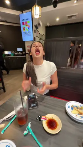 A post by @lianaparmezana on TikTok caption: 😱
