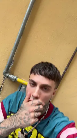 A post by @tonyboygohardd on TikTok caption: -1 ⏳🛸