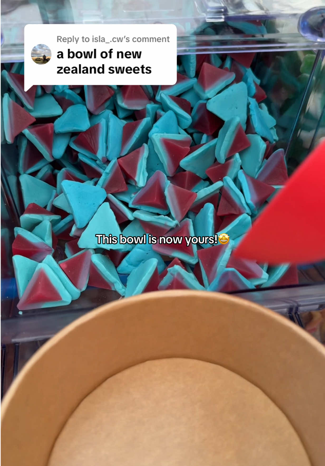 A post by @poppincandyofficial on TikTok caption: Replying to @isla_.cw New Zealand Candy Bowl🇳🇿🍭 #newzealand #candy 