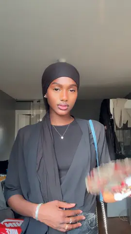A post by @siranysarre on TikTok caption: ❤️