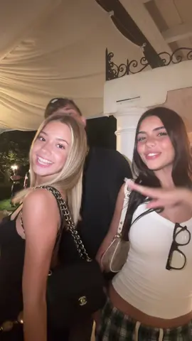 A post by @angydibyy on TikTok caption: outfit check al party @piera meloni 💅🏻 @Mamborosso  