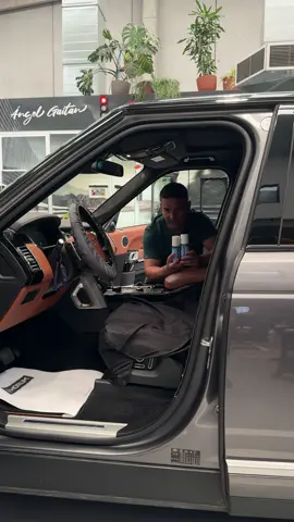 A post by @angel_gaitan_oficial on TikTok caption: Verano veranito 😜🧤💪🇪🇸 AG-10