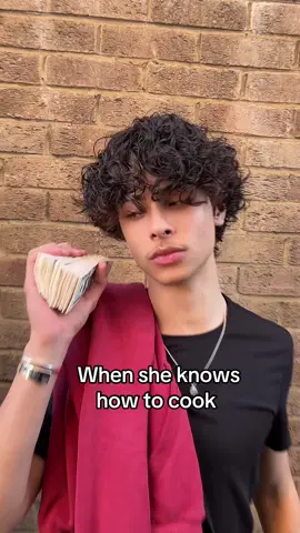 A post by @nasimstt on TikTok caption: Because food is my love language 😭  LLLucas Coly 
