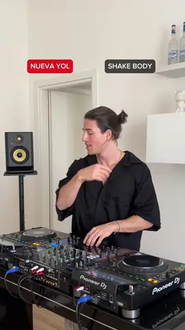 A post by @samuelebrignoccolo on TikTok caption: 💃🏼🕺🏻