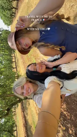 A post by @kaelimaee on TikTok caption: FRANCE BABYYY!!! 🇫🇷 #travel #transition #traveltransition #france #europe #eurosummer #loccitane #provence #fyp #viral #trend 