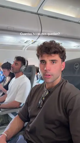 A post by @hernanavarrooo on TikTok caption: La mejor serie no admito discusión #viral 