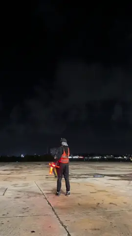 A post by @j.luis___ on TikTok caption: The planes are the best ✈️