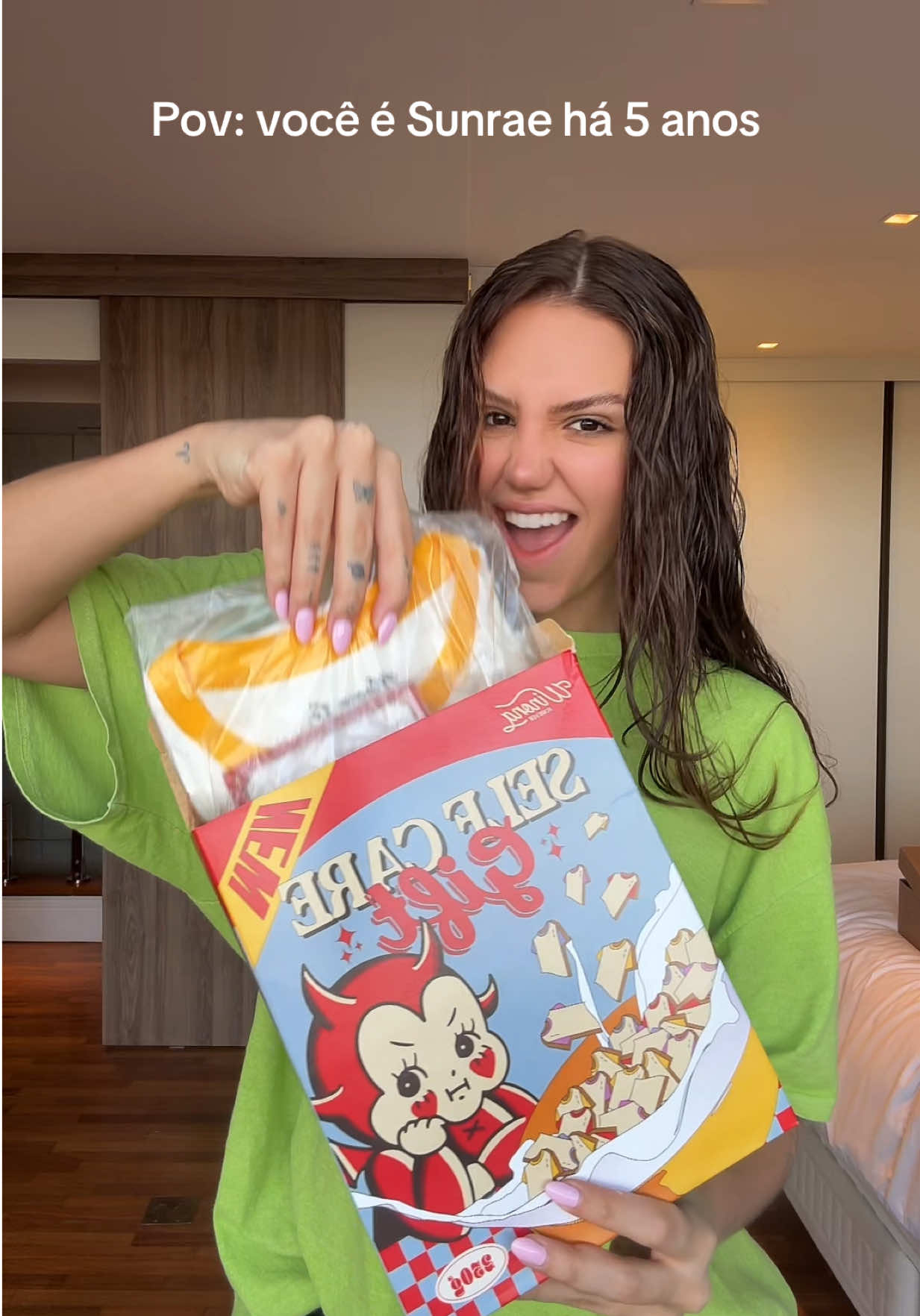 A post by @vivi on TikTok caption: @Addison estou com vc desde as trincheiras s2